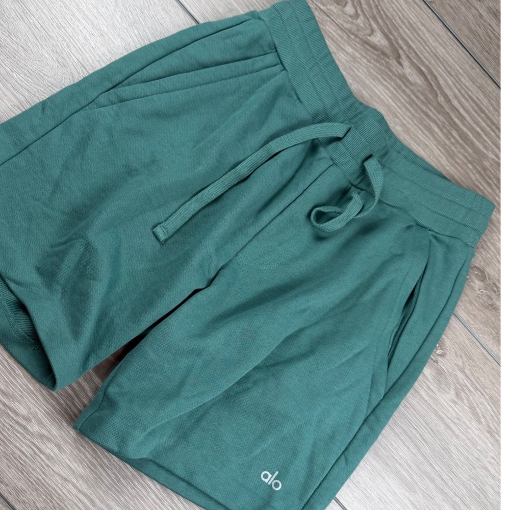 Alo Yoga Womens Accolade Sweat Shorts Drawstring Green S